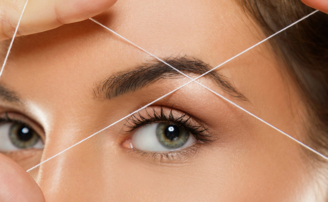 Forfait: épilation + traçage et teinture de sourcils